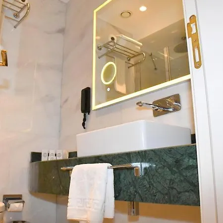 Bvs Bosphorus Pera Hotel Istanbul Exterior photo